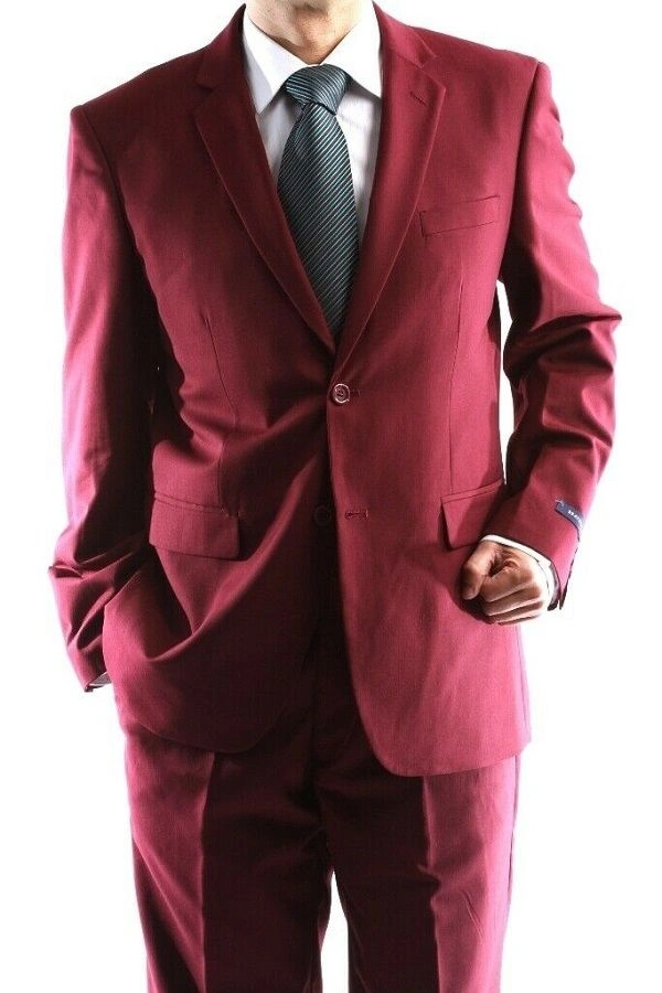 Traje Borgoña Clásico para Hombre: Elegancia Sutil con Pantalones Planos. Un look perfecto.